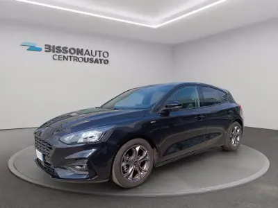 Gebraucht Ford Focus ST-Line 125 PS (91 kW) 2021 Schwarz Limousine