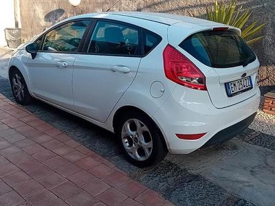 Usata Ford Fiesta 2012 Bianco Utilitaria