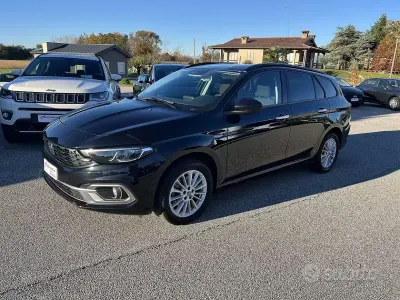 Usata Fiat Tipo Life 130 CV (95 kW) 2022 Blu Station wagon