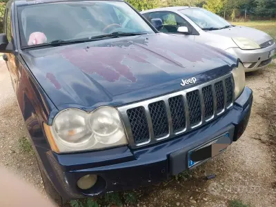 Usata Jeep Cherokee 218 CV (160 kW) 2008 Bluazzurro SUV