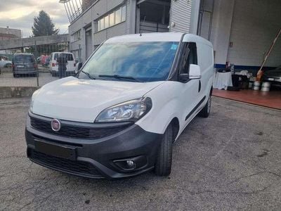Usata Fiat Doblò Easy 120 CV (88 kW) 2018 Bianco Monovolume
