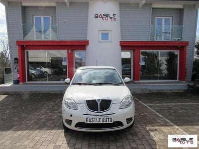 Usata Lancia Ypsilon 77 CV (56 kW) 2010 Bianco Utilitaria