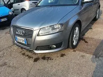 Usata Audi A3 Ambiente 90 CV (66 kW) 2010 Grigio Utilitaria