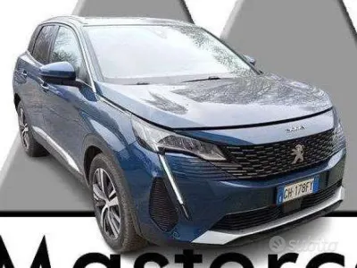 Usata Peugeot 3008 Allure 181 CV (133 kW) 2021 Blu/azzurro SUV
