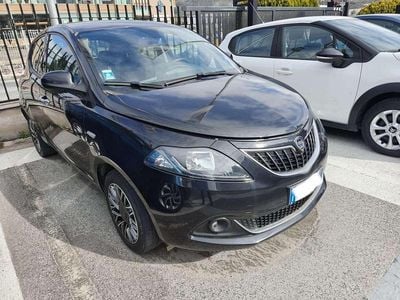 Usata Lancia Ypsilon S 69 CV (50 kW) 2024 Nero Utilitaria