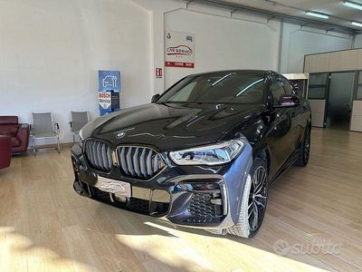 Usata BMW X6 M Sport 333 CV (244 kW) 2022 Grigio SUV