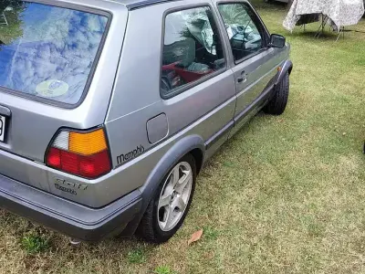 Usata VW Golf II 73 CV (53 kW) 1988 Grigio Utilitaria