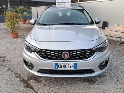 Usata Fiat Tipo Lounge 120 CV (88 kW) 2020 Grigio Station wagon