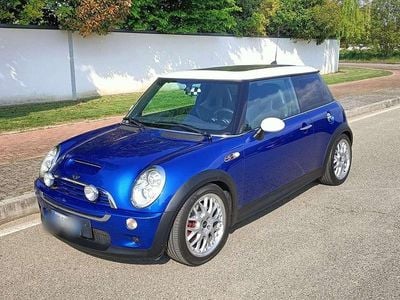 Usata Mini John Cooper Works 211 CV (155 kW) 2005 Blu/azzurro Utilitaria