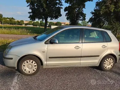 Usata VW Polo 64 CV (47 kW) 2002 Grigio Berlina