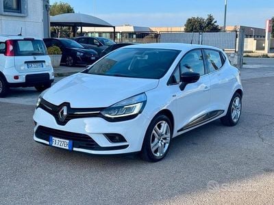 Usata Renault Clio IV Life 75 CV (55 kW) 2019 Bianco Berlina