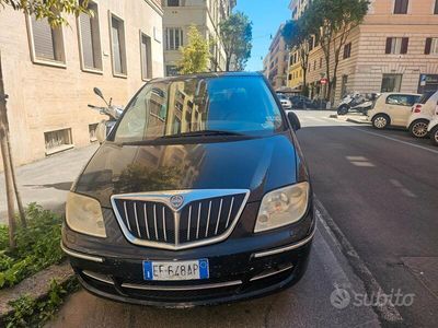 Usata Lancia Phedra 2010 Nero Monovolume