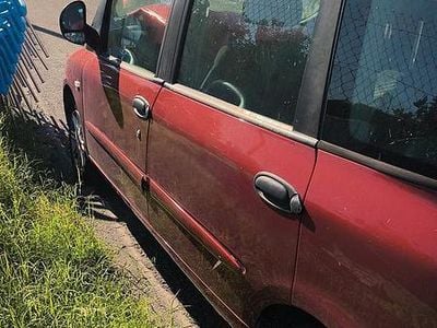 Usata Fiat Multipla 116 CV (85 kW) 2007 Rosso Monovolume