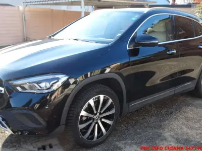 Usata Mercedes GLA200 163 CV (119 kW) 2022 Nero SUV