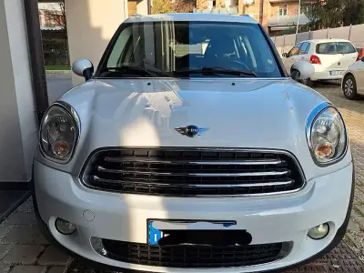 Usata Mini Countryman 122 CV (89 kW) 2011 Bianco SUV