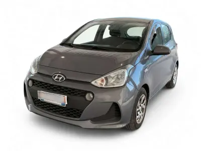 Usata Hyundai i10 67 CV (49 kW) 2019 Grigio montagna Utilitaria