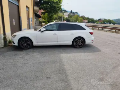 Usata Audi A4 122 CV (89 kW) 2019 Bianco Station wagon