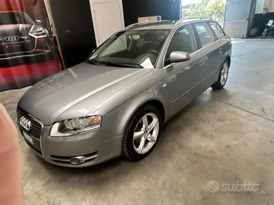 Usata Audi A4 140 CV (102 kW) 2005 Grigio Station wagon