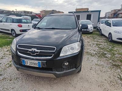 Usata Chevrolet Captiva 130 CV (95 kW) 2010 Nero SUV