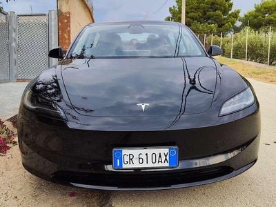 Usata Tesla Model 3 RWD 208 kW (283 CV) 2023 Nero Berlina