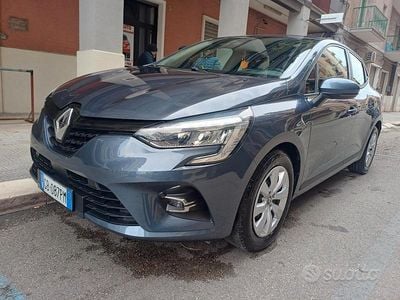 Usata Renault Clio V 85 CV (62 kW) 2020 Grigio Utilitaria