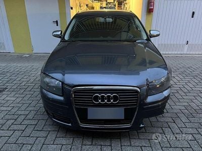 Usata Audi A3 Sportback 140 CV (102 kW) 2005 Grigio Utilitaria