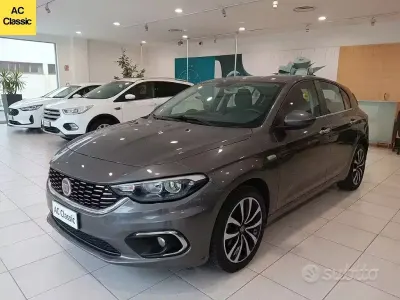 Usata Fiat Tipo 120 CV (88 kW) 2020 Grigio Berlina