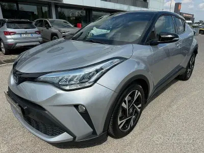 Second-hand Toyota C-HR Trend 122 CP (89 kW) 2022 SUV