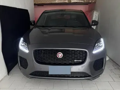 Usata Jaguar E-Pace R-Dynamic 150 CV (110 kW) 2019 Grigio SUV