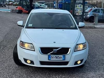Usata Volvo V50 Kinetic 109 CV (80 kW) 2009 Bianco Station wagon