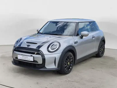 Usata Mini Cooper SE 135 kW (184 CV) 2023 Grigio Utilitaria