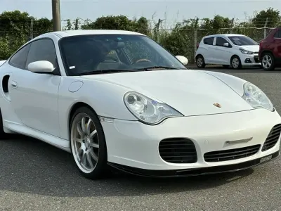 Usata Porsche 911 Turbo 420 CV (308 kW) 2004 Bianco Coupé
