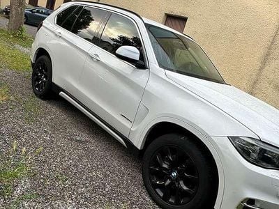 Usata BMW X5 Luxury Line 258 CV (189 kW) 2015 Bianco SUV
