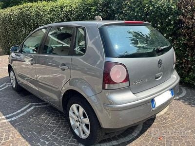 Usata VW Polo Comfortline 69 CV (50 kW) 2007 Grigio(met.) Utilitaria