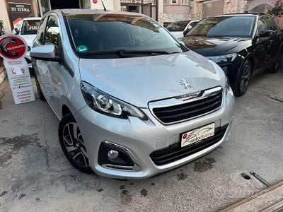 Usata Peugeot 108 Allure 69 CV (50 kW) 2017 Grigio Utilitaria