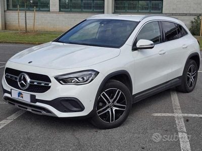Mercedes GLA200