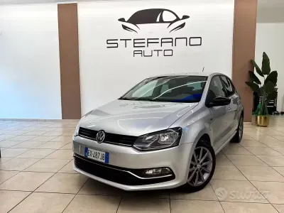 Usata VW Polo Trendline 90 CV (66 kW) 2014 Grigio Berlina