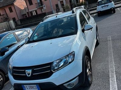 Usata Dacia Sandero 90 CV (66 kW) 2016 Bianco Monovolume