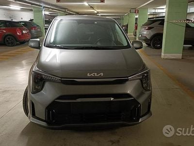 Usata Kia Picanto Style 79 CV (58 kW) 2024 Grigio Utilitaria