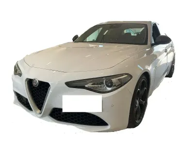 Usata Alfa Romeo Giulia Super 180 CV (132 kW) 2017 Bianco Berlina