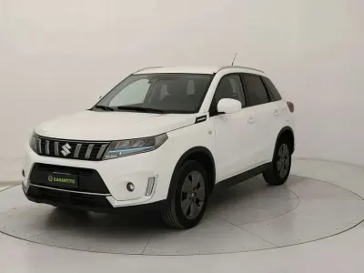 Usata Suzuki Vitara Cool 129 CV (94 kW) 2023 Bianco SUV