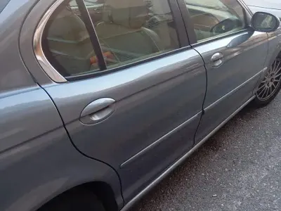 Usata Jaguar X-type 131 CV (96 kW) 2006 Grigio Berlina