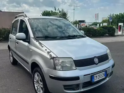 Usata Fiat Panda Classica 77 CV (56 kW) 2012 Grigio Utilitaria
