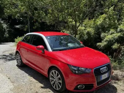 Usata Audi A1 Ambition 105 CV (77 kW) 2010 Rosso Utilitaria