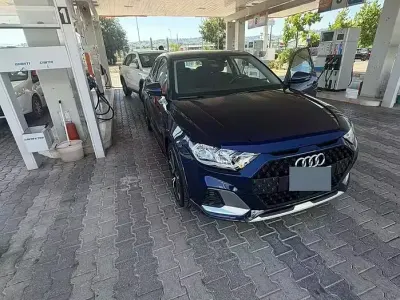 Usata Audi A1 95 CV (69 kW) 2023 Bluazzurro SUV