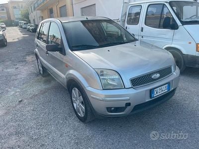 Usata Ford Fusion 2006 Utilitaria