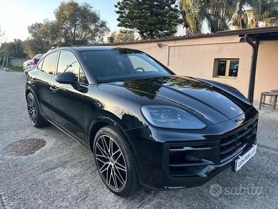 Usata Porsche Cayenne 353 CV (259 kW) 2024 Nero SUV