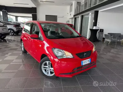 Usata Seat Mii Style 60 CV (44 kW) 2012 Rosso Utilitaria