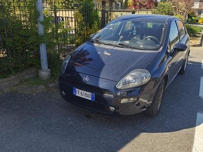 Usata Fiat Punto 77 CV (56 kW) 2016 Utilitaria