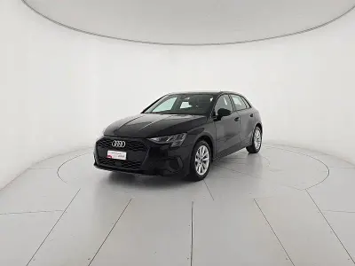 Usata Audi A3 Sportback Business 110 CV (80 kW) 2021 Utilitaria